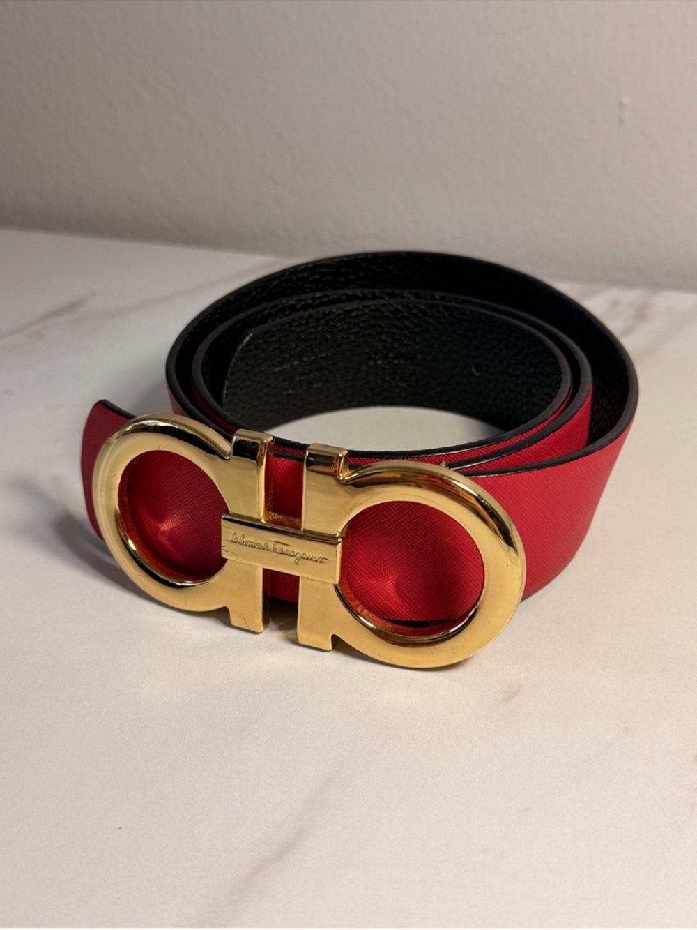 Salvatore Ferragamo Red Belt with Large Gold Gancini Buckle Size 100cm - Picture 2 of 4